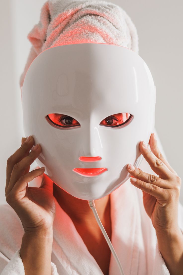 MÁSCARA FACIAL LED 7 EN 1